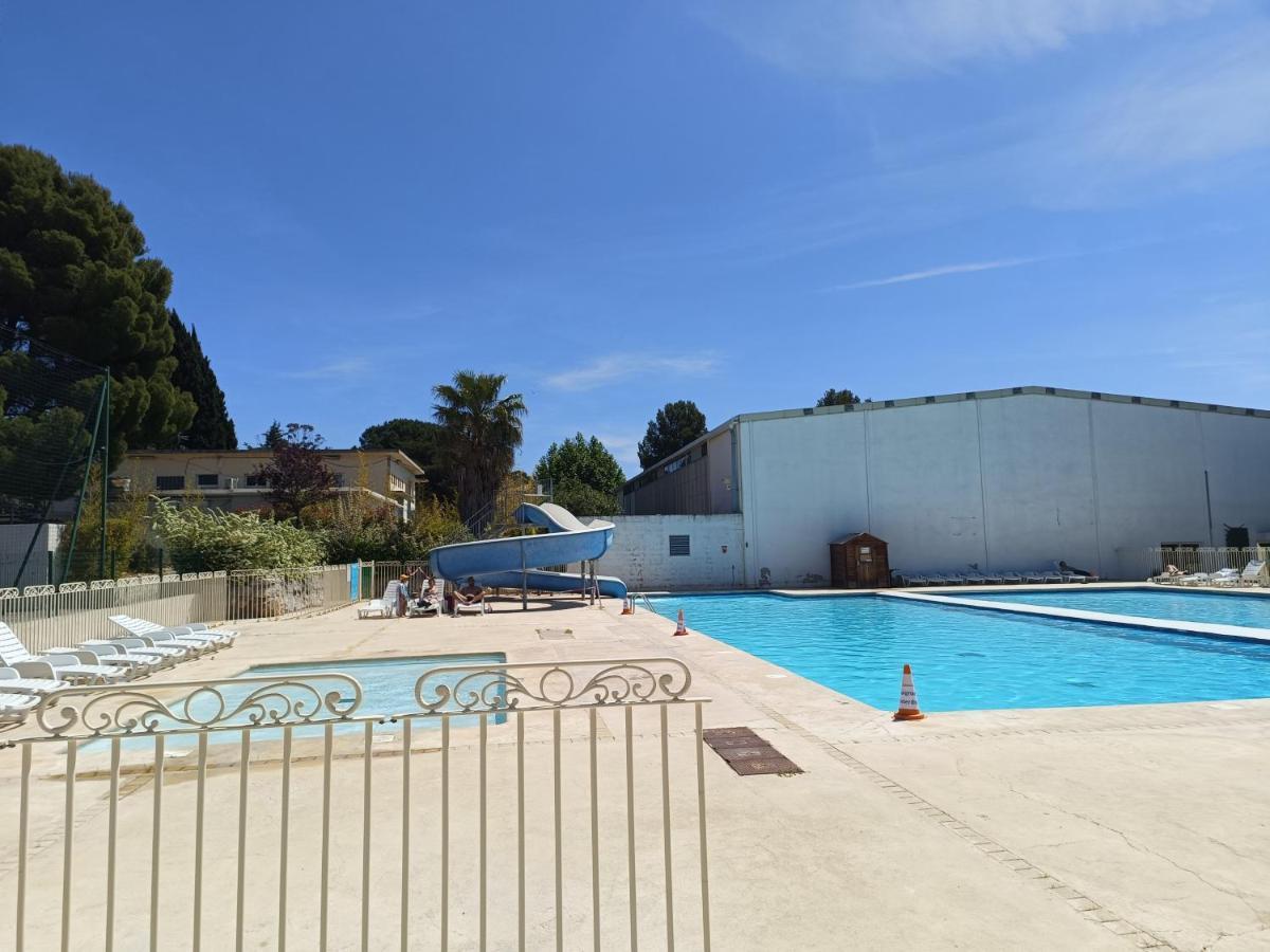 T2, climatisé, piscines, près de la mer La Londe-les-Maures Extérieur photo