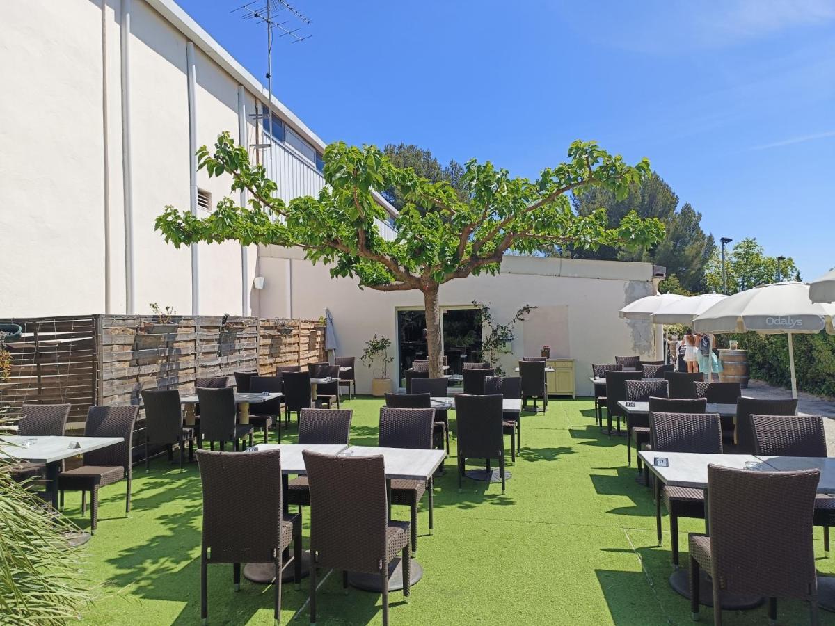 T2, climatisé, piscines, près de la mer La Londe-les-Maures Extérieur photo